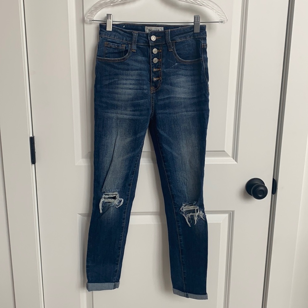 Button fly skinny jeans